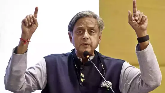 Congress leader Shashi Tharoor on Saturday (November 22, 2025) praised a friendly meeting between U.S. President Donald Trump and New York City Mayor-elect