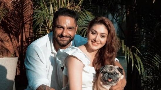 Shefali Jariwala died after a cardiac arrest that she suffered at her residence in Oshiwara, Mumbai on June 27. She was widely known for her song Kaanta Laga. Shefali Jariwala breathed her last on June 27 due to a cardiac arrest. Her sudden death came as a shock to the entire industry as well as her fans. Now, the late actor's husband Parag Tyagi has penned a heartfelt tribute to her in a new Instagram post.