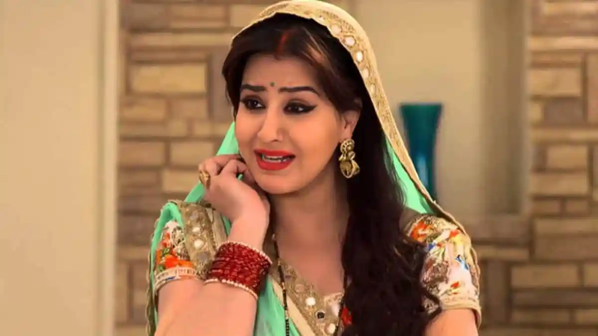 The popular comedy show Bhabiji Ghar Par Hain! is coming back with a new version called Bhabiji Ghar Par Hain 2.0. Fans are excited because Shilpa Shinde is