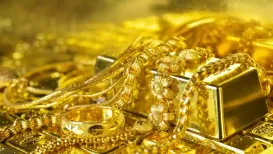 <strong>Gold Loan vs Selling:</strong> Gold has long seen as a hedge against crisis in India's household, along with its cultural significance