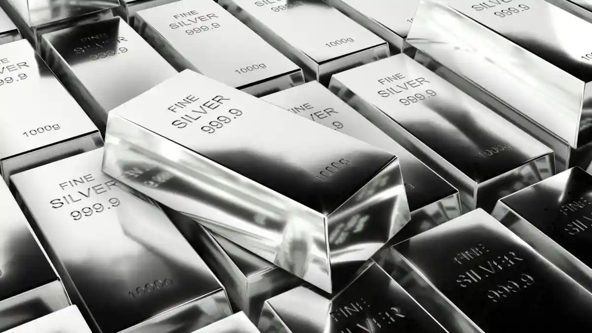 <strong>Silver Price Outlook 2026:</strong> Silver continues to dominate and outshine other asset classes in terms of returns in December following