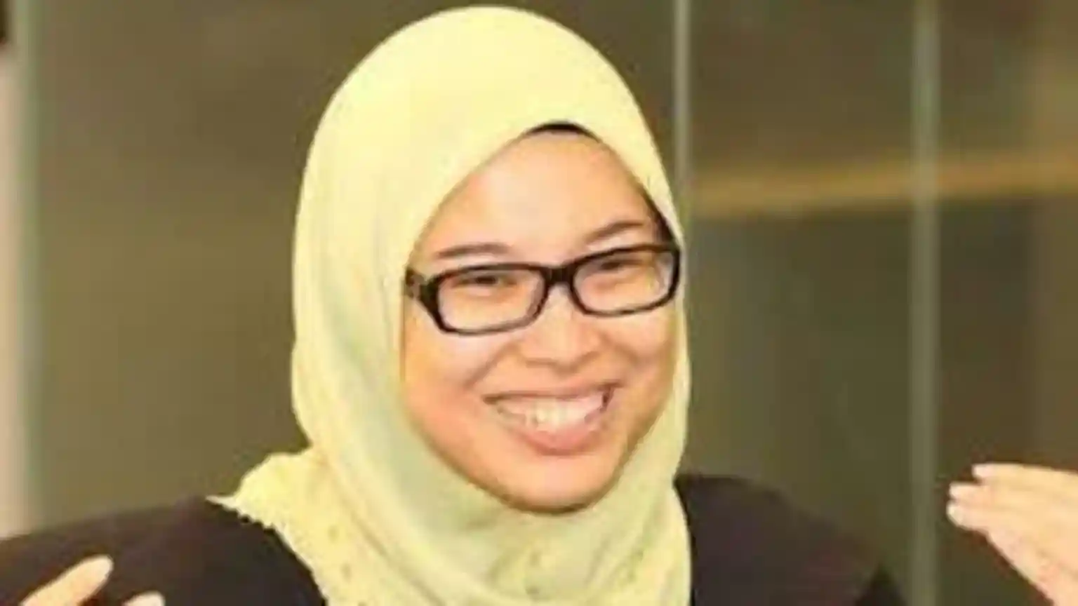 Singapore denies Malaysian scholar entry