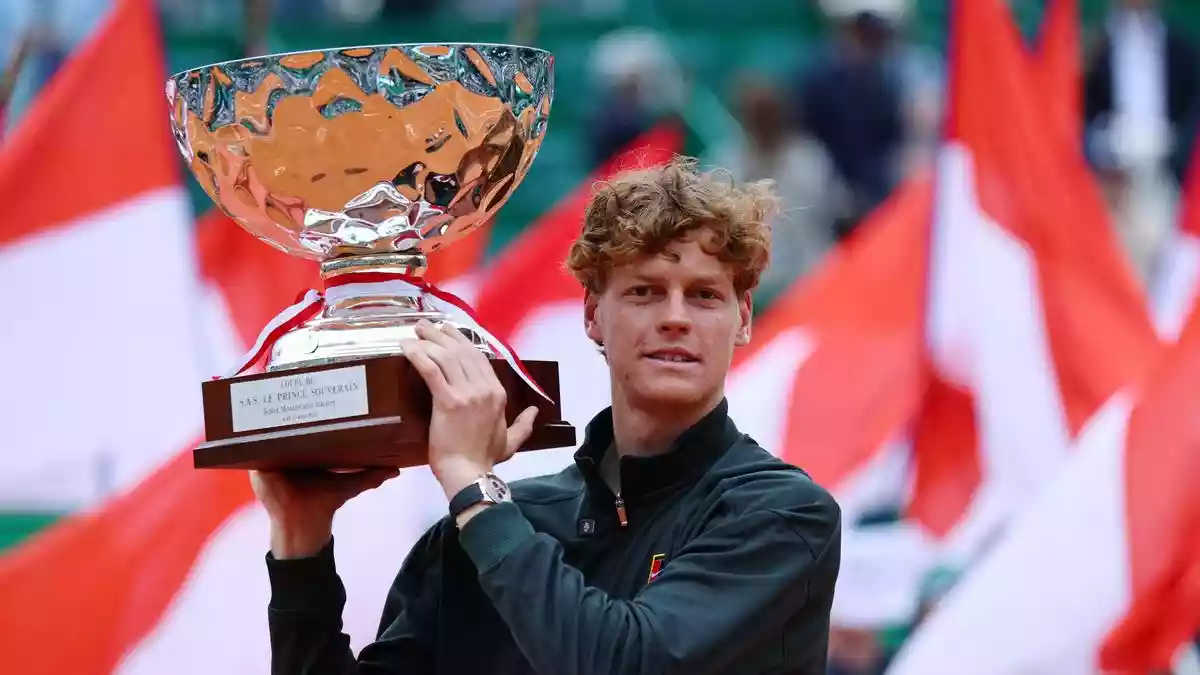 Sinner beats Alcaraz in straight sets in Monte Carlo final to reclaim No