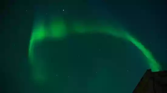 Skywatchers across the US may be in for an extraordinary spectacle this week, as a geomagnetic storm brings the northern lights to several states in the country. The NOAA's Space Weather Prediction Center has issued a G3(strong) geomagnetic storm watch for October 2.