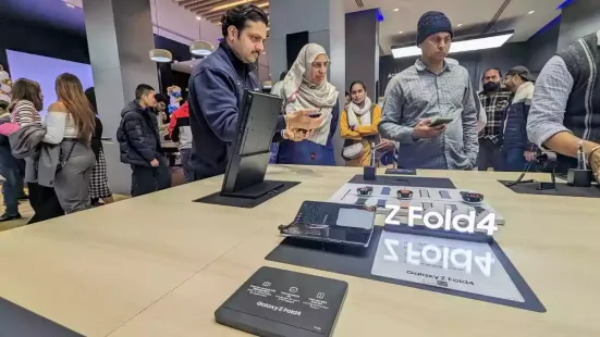 All India Mobile Retailers Association (AIMRA) expects a further 10–15% hike in smartphone prices in 2026, which has already gone up by 10% due to rising