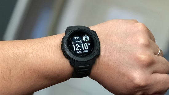 Smartwatches promise a quick read on your day: heart rate, sleep, stress, and a nudge to breathe when things spike. A new peer reviewed study suggests one of those signals may be far less reliable than users think. When it comes to stress, consumer wearables can confuse excitement for strain and flag you as overworked when you are simply having fun.