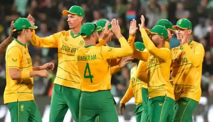 South Africa eyes a historical T20I series win against Australia after 1-1. South Africa is ready to take Australia for the decider of the series. The stage is set for a thrilling finale as South Africa and Australia lock horns in the third T20I at Cazaly's Stadium in Cairns today. With the series tied at 1-1, both sides have everything to play for, but for the Proteas, this contest carries added weight; they are chasing a piece of 16-year-old history.