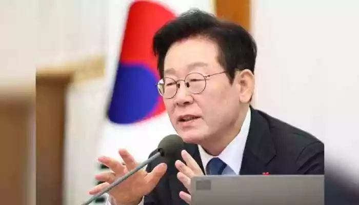 South Korea has ordered enhanced protection for its nationals in Venezuela and prepared evacuation plans amid escalating tensions in the country