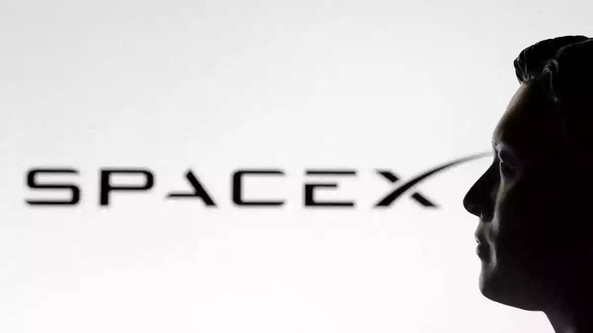 SpaceX says it plans to raise up to $75 billion when it goes public this month, setting the stage for the largest-ever stock market debut and putting Elon Musk