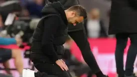 The sight of Roberto De Zerbi pulling a black hood over his face as he stalked the touchline was a symbol of another night of self-destruction by