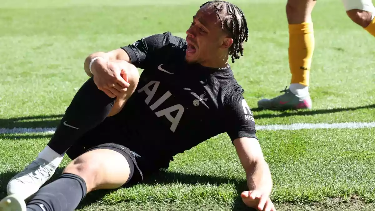 Clinching your first win in months and still languishing in the relegation zone — it couldn’t possibly get any worse for Spurs, can it? Dutch midfielder