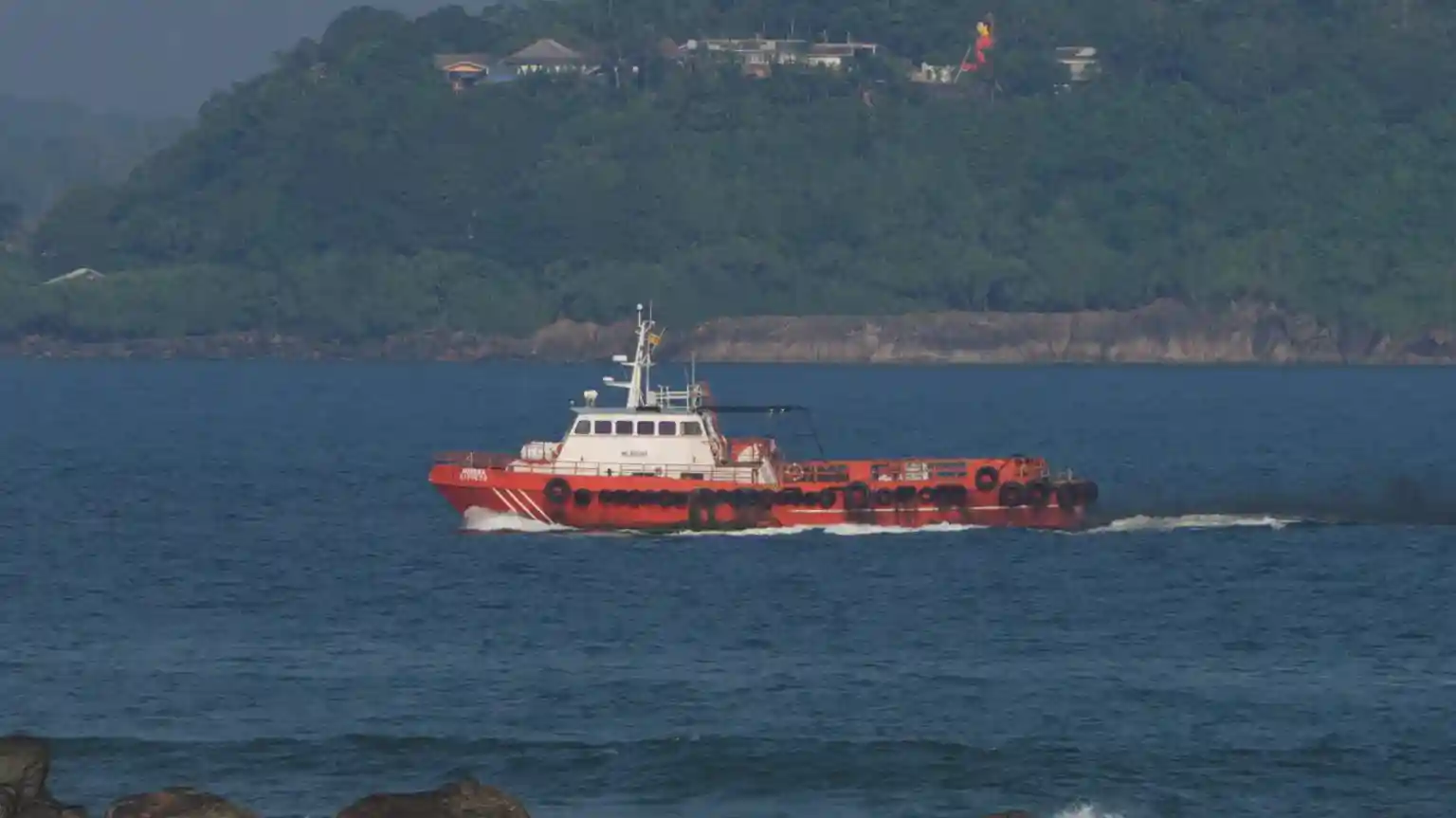 Sri Lanka takes control of second Iranian vessel a day after US sub attack