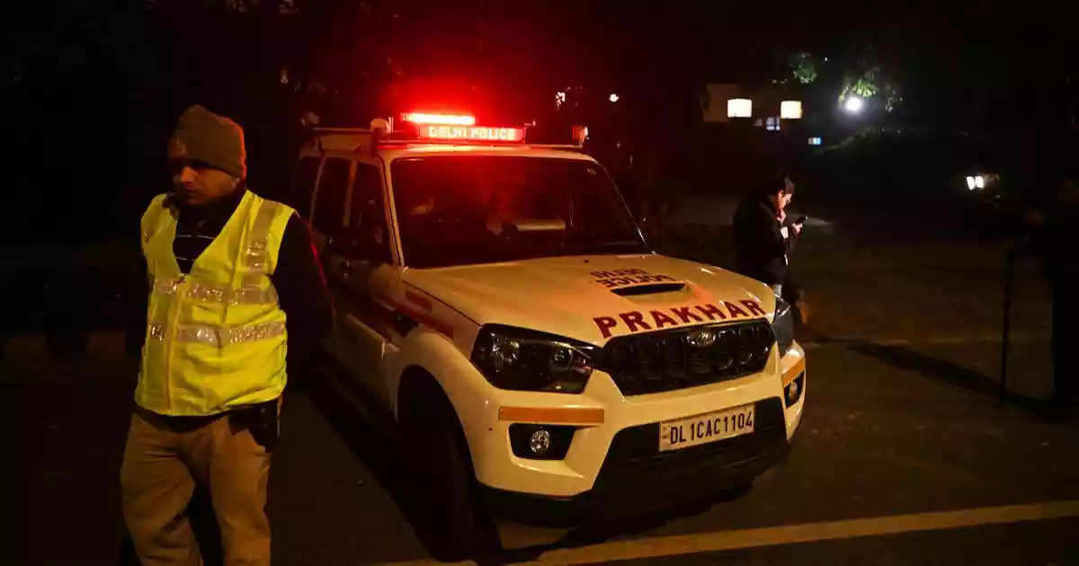 Standoff between Delhi