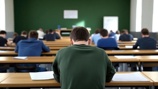 <strong>Anna University Result 2025: </strong>Anna University has released the results for February/March 2025 session for first year, and other exams for courses like UG, PG and PhD courses like BA, BSc, BCom, BCA, BEd, and other exams. Students who had appeared for the exams an now check the resultson the official website: coe1.annauniv.edu.