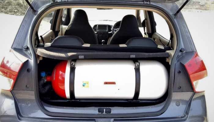 <strong>Top 10 Most Fuel-Efficient CNG Cars In India:</strong> While CNG cars cost more than petrol ones, the savings on running costs make them a smart pick for daily city use. Therefore, CNG cars are increasingly becoming popular among mileage- and budget-conscious buyers.