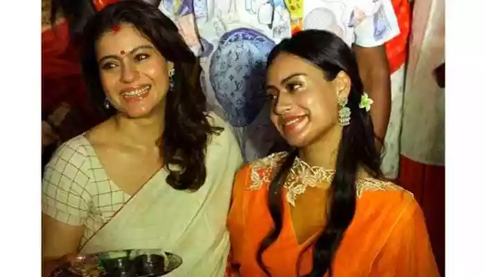 <strong>Vijayadashami 2025: The 5-day festivity of Durga Puja comes to a closure on Dussehra, also known as Vijayadashami.</strong> Mumbai: Bollywood actor Kajol participated with much enthusiasm in the 'Sindoor Khela' ceremony with her daughter Nysa, sister Tanisha and other family members at the North Bombay Sarbojanin Durga Puja.