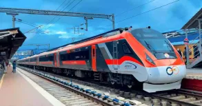A video shared by Southern Railway showing school students singing a Rashtriya Swayamsevak Sangh song during the inaugural run of the Ernakulam-Bengaluru Vande