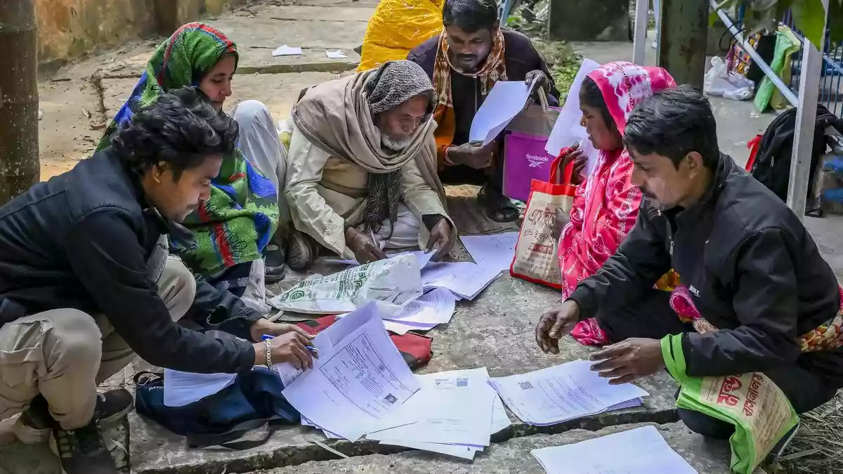 Senior Advocate Kalyan Bandhopadhyay, for West Bengal, says even admit cards issued by the West Bengal Secondary School Education are not being accepted. Mr