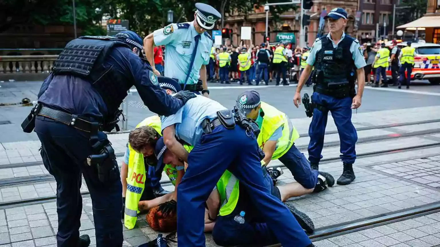 The New South Wales (NSW) Police watchdog will investigate allegations of misconduct against officers after violent clashes with crowds protesting a visit by
