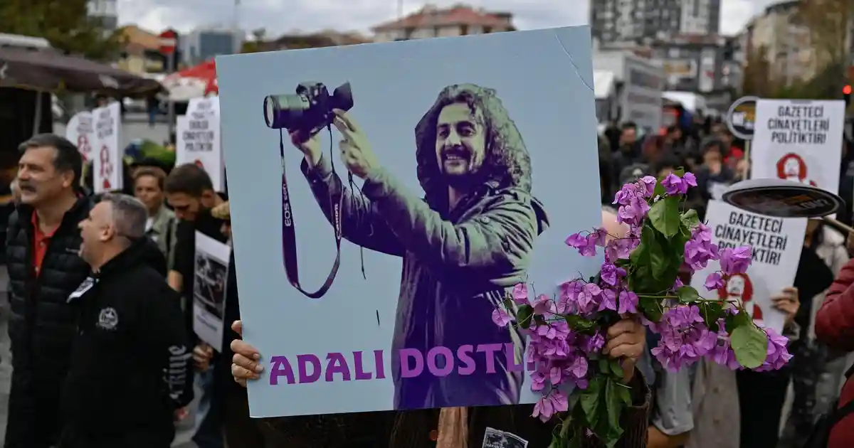Hakan Tosun, a 50 year-old Turkish journalist, died on October 13 three days after he was assaulted in a street attack in Istanbul