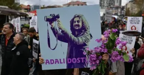 Hakan Tosun, a 50 year-old Turkish journalist, died on October 13 three days after he was assaulted in a street attack in Istanbul