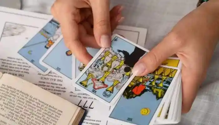 Tarot Card Reading Horoscope For October 18