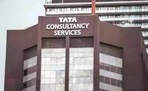 TCS, Infosys Issue Travel Advisories After Middle East Escalation