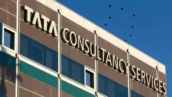 <strong>TCS Layoffs 2025:</strong> The Labour Commissioner Office in Pune has issued summons to Tata Consultancy Services (TCS) in several cases