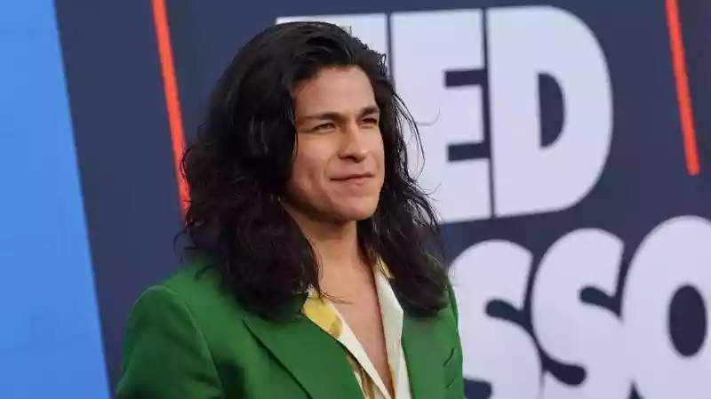 Ted Lasso actor Cristo Fernandez has signed for American second-tier side El Paso Locomotive after a two-month trial.</b> The 35-year-old Mexican