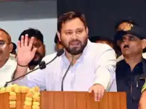 During the meeting, Lalu endorsed Tejashwi's leadership praising him for his hard work in the Bihar assembly elections, a clear indication of the RJD chief