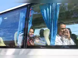 Thailand has released 18 Cambodian soldiers following a weekend ceasefire. This move eases tensions after weeks of deadly border clashes