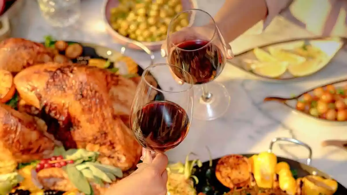 Thanksgiving might be an American holiday, but Mumbaikars, don't let that stop you this year. The city's top restaurants are bringing a slice of traditional