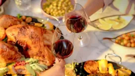 Thanksgiving might be an American holiday, but Mumbaikars, don't let that stop you this year. The city's top restaurants are bringing a slice of traditional