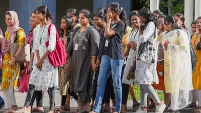 The Bihar Combined Entrance Competitive Examination Board (BCECEB) has revised the state NEET UG 2025 round 2 counselling schedule after adding 200 MBBS and BDS seats. As per the official schedule, candidates can fill and lock their college choices starting today, September 15 up till September 18. To check the update schedule, students can visit the official website at bceceboard.bihar.gov.in.