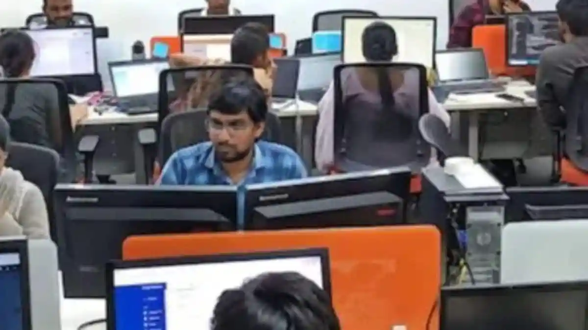 The Bihar School Examination Board (BSEB) will issue the Bihar Secondary Teacher Eligibility Test (STET) admit card today, October 11. Candidates can obtain their admit cards from the official websites: bsebstet.org or secondary.biharboardonline.com. To download their hall tickets, candidates need to log in with their user ID and password.The Bihar School Examination Board (BSEB) will issue the Bihar Secondary Teacher Eligibility Test (STET) admit card today, October 11. Candidates can obtain their admit cards from the official websites: bsebstet.org or secondary.biharboardonline.com. To download their hall tickets, candidates need to log in with their user ID and password.Candidates should check their admit cards for details such as their name, exam centre, date, and time. Any discrepancies must be reported to the authorities immediately.The BSEB STET 2025 exam will take place on October 14 and will be conducted in Computer Based Test (CBT) mode. Results are expected to be announced by November 16. Successful candidates will receive a certificate that is valid for a lifetime, qualifying them for teacher recruitment and BPSC examinations.