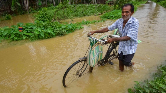 The Central Water Commission (CWC) informed the masses that 10 major rivers in Assam, including the Brahmaputra and Barak, were flowing above the danger level. Heavy rain continued pounding Assam on Sunday, exacerbating an already delicate situation brought on by rain-induced floods. The rain, floods and landslides in the northeastern state have disrupted the road transport and train services and have killed at least eight people so far. Over 78000 people across 15 districts have been affected by the weather. 