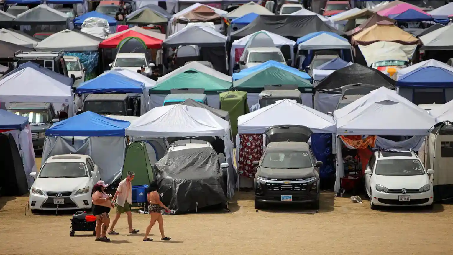 For anyone who has experienced the chaos of a British festival campsite, videos coming from Coachella could certainly raise eyebrows