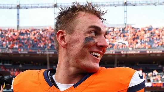 The Denver Broncos had much to celebrate in their first game of the season. Following a kick-off victory against the Tennessee Titans, head coach Sean Payton was asked about quarterback Bo Nixon's performance in a media interaction. Payton, however, refused to focus on individual statistics and wanted to look at the overall team performance instead.