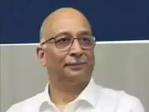 The Election Commission of India called West Bengal's top bureaucrat, Manoj Pant, to Delhi. This action followed the ECI's directives regarding irregularities. The ECI wanted explanations for the lack of FIRs against certain Bengal officials. These officials were allegedly involved in electoral roll issues. The state government had withdrawn some officials from election duty.