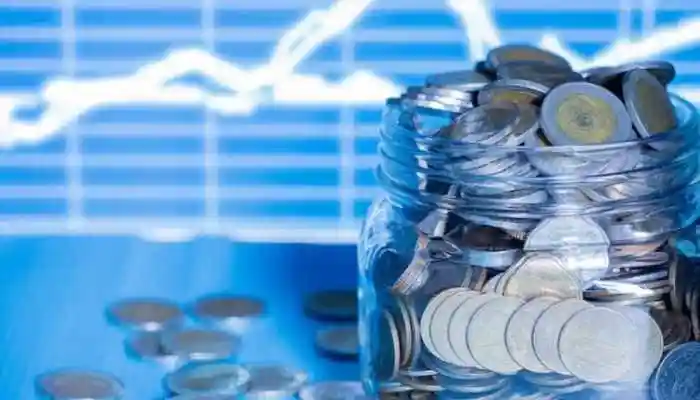 The IMF's projection of a higher economic growth comes close on the heels of the World Bank raising its India growth forecast for FY26 to 6.5 per cent from 6.3 per cent. The IMF has also projected that the growth of emerging market and developing economies will moderate from 4.3 per cent in 2024 to 4.2 per cent in 2025 and 4 per cent in 2026.The IMF's projection of a higher economic growth comes close on the heels of the World Bank raising its India growth forecast for FY26 to 6.5 per cent from 6.3 per cent. The IMF has also projected that the growth of emerging market and developing economies will moderate from 4.3 per cent in 2024 to 4.2 per cent in 2025 and 4 per cent in 2026.<strong>New Delhi: </strong>The International Monetary Fund (IMF) on Tuesday raised India's GDP growth forecast to 6.6 per cent for 2025-26 from 6.4 per cent earlier despite the punitive tariffs slapped by the US on the country's exports. The upward revision was on 