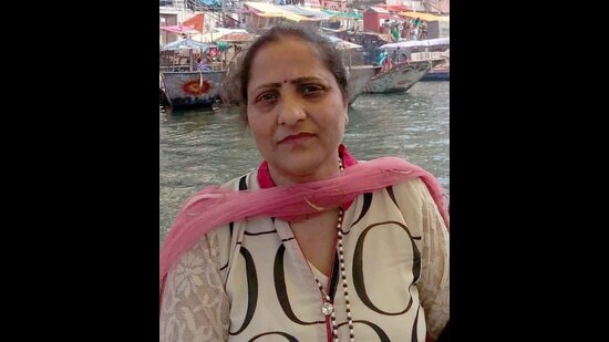 The incident came to light when the victim’s husband Surinder Jain, who is a factory employee, returned home for lunch and found the main door ajar Panic gripped the Punjabi Bagh Chowk area of Salem Tabri after a 55-year-old woman was found murdered in her house on Saturday. The woman, identified as Sonam Jain, was discovered lying in a pool of blood inside her bathroom. The police have launched a murder investigation and suspect robbery as a possible motive. The woman had a finance business.
