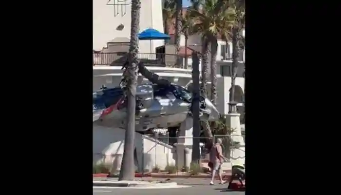 The incident occurred around 2 pm on Saturday near Pacific Coast Highway and Huntington Street, where the chopper, carrying two occupants, went down suddenly. Five people were injured after a helicopter crashed near Huntington Beach in California on Saturday afternoon.The incident occurred around 2 pm on Saturday near Pacific Coast Highway and Huntington Street, where the chopper, carrying two occupants, went down suddenly. Five people were injured after a helicopter crashed near Huntington Beach in California on Saturday afternoon.The incident occurred around 2 pm near Pacific Coast Highway and Huntington Street, where the chopper, carrying two occupants, went down suddenly. Both individuals on board were rescued safely, while three bystanders on the ground sustained injuries. All five were taken to a nearby hospital as emergency crews swiftly responded to the scene.Add Zee News as a Preferred Source   “ Helicopter malfunction crash reported on 21577 Pacific Coast Hwy in Huntington Beach California, helicopter fell and got caught between Palm trees . 5 people were injured and hospitalized two people extracted from the helicopter. “ pic.twitter.com/3TzuWzqeYC — Nagi N. Najjar (@NagiNajjar) October 12, 2025