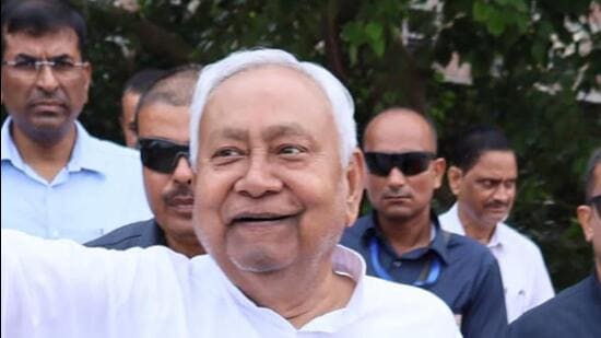 The panchayat and ward-level vikas mitras under the Bihar Mahadalit Development Mission will get ₹25,000 for the purchase of tablets, an increased transportation allowance of ₹2,500 per month compared to ₹1,900 monthly earlier, and the stationery allowance of ₹1,500 ( ₹900 previously), chief minister Nitish Kumar announced on Sunday. This is the latest in such announcements ahead of the assembly elections, which are due this year.