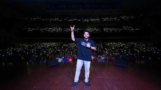 The return of India's Got Latent's clips on social media sparked excitement among fans, with many wondering if new content is on the horizon. Four months after coming under fire, Samay Raina's popular YouTube show India's Got Latent has made a discreet comeback, albeit on a different channel. The sudden return has left fans buzzing with speculation about the comeback of the show. Also read: Samay Raina wishes he had cut out unwanted stuff from India’s Got Latent, reveals when the show will be back