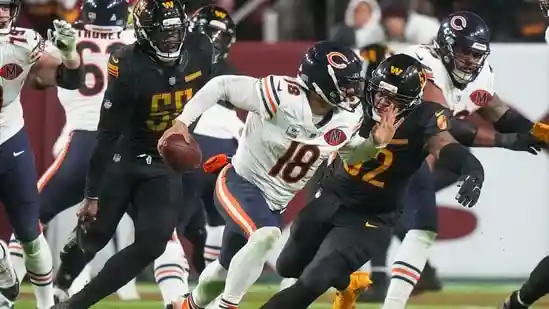 The seventh week of the NFL regular season 2025 promises thrilling matchups, potential playoff previews, and heated divisional battles. The action begins with the Pittsburgh Steelers taking on the Cincinnati Bengals on Thursday Night Football and will conclude with a doubleheader on Monday featuring the Tampa Bay Buccaneers vs the Detroit Lions and the Houston Texans vs Seattle Seahawks, AZ Central reported.The seventh week of the NFL regular season 2025 promises thrilling matchups, potential playoff previews, and heated divisional battles. The action begins with the Pittsburgh Steelers taking on the Cincinnati Bengals on Thursday Night Football and will conclude with a doubleheader on Monday featuring the Tampa Bay Buccaneers vs the Detroit Lions and the Houston Texans vs Seattle Seahawks, AZ Central reported.According to the AZ Central report, the Steelers will take on the Cincinnati Bengals on Thursday, October 16, at 5.15 pm Mountain Standard Time (MST) at Paycor Stadium in Ohio. The fixture is a key AFC North clash with both sides looking to strengthen their playoff hopes with a statement win under the lights in Cincinnati. The match can be streamed live on Prime Video.