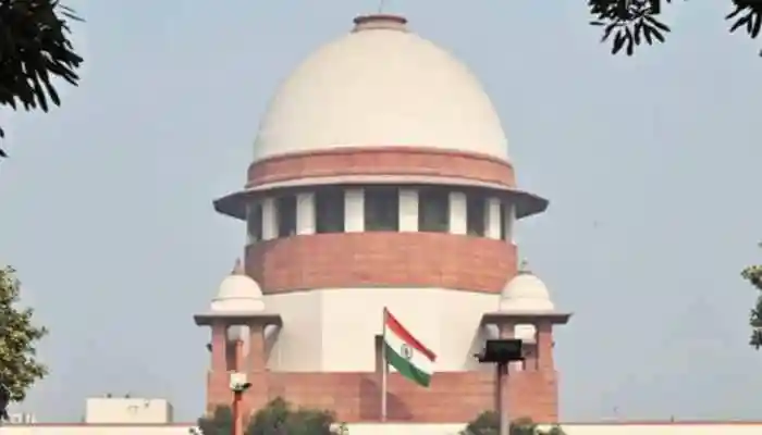 The Supreme Court on Monday issued notices to Delhi Police on the bail pleas of Umar Khalid, Sharjeel Imam, Meeran Haider, and Gulfisha Fatima in the 2020 Delhi riots UAPA case, with a hearing set for October 7. Scroll down to check more details. <strong>New Delhi: </strong>The Supreme Court on Monday issued notices on the bail pleas of Sharjeel Imam, Umar Khalid, Meeran Haider, and Gulfisha Fatima -- all accused in the 2020 Delhi riots 