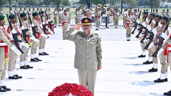 The video, recorded by an unidentified man, shows the cavalcade of Munir as he arrived at Washington's Four Seasons hotel. A group of protesters is seen in a video heckling the Pakistan army chief, Asim Munir, in the United States, addressing him as a mass murderer and a dictator. They also used expletives to attack the controversial general as he arrived at a hotel in Washington.