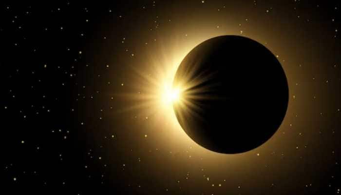 This eclipse also falls during Pitru Paksha, a sacred time dedicated to paying homage to ancestors. Many families observe Shradh rituals during this period to seek blessings and peace for their departed loved ones. The second and last lunar eclipse (Chandra Grahan) of the year will take place on September 7, 2025, and will be visible throughout India. In Hindu tradition, lunar eclipses are considered highly significant, particularly when they coincide with sacred observances such as Pitru Paksha.