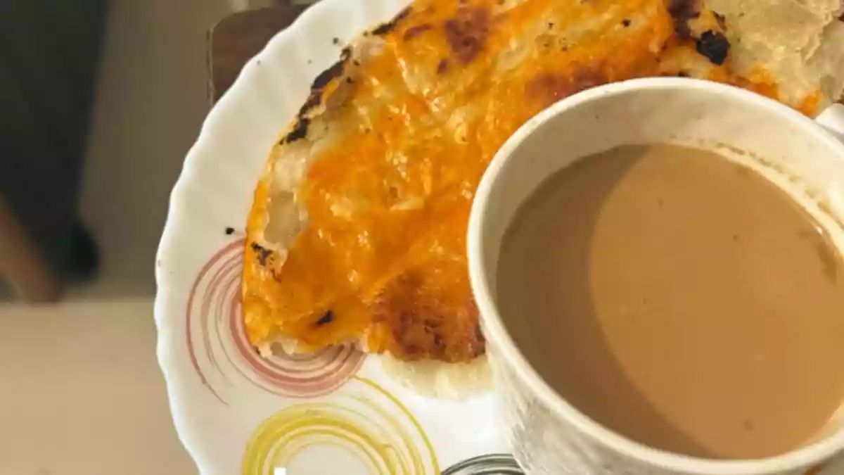 Evenings in India are incomplete without a cup of chai. An essential part of every household in the country, having chai and snacks with your loved ones is a