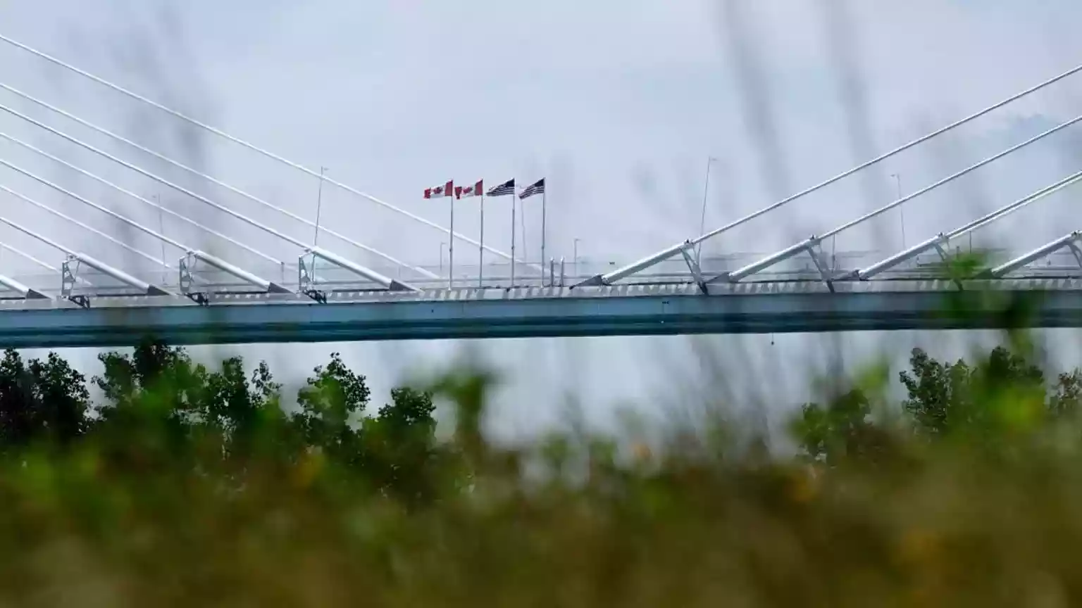 This new bridge aimed to show US-Canada unity but instead stoked divisions
